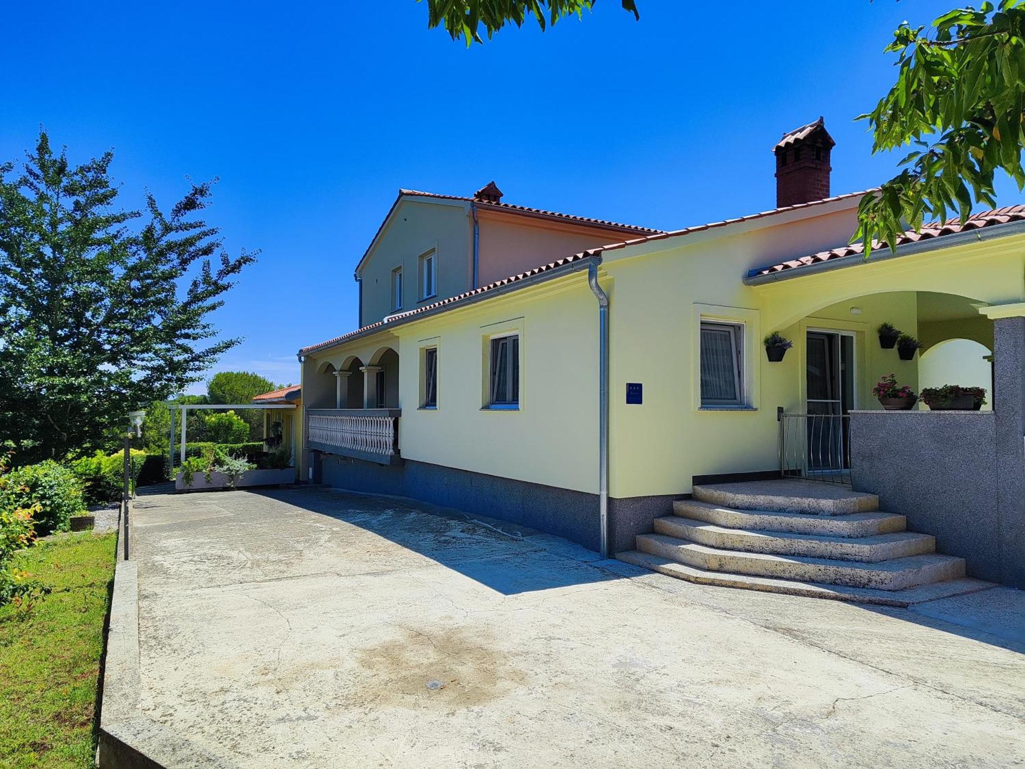 Apartments Flora Medulin Exterior foto